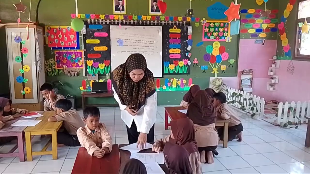 VIDIO UKIN  TEMA KENAMPAKAN ALAM DAN BUATAN Mahasiwa ppg bacth 4 LPTK UIN SAIZU PURWOKERTO
