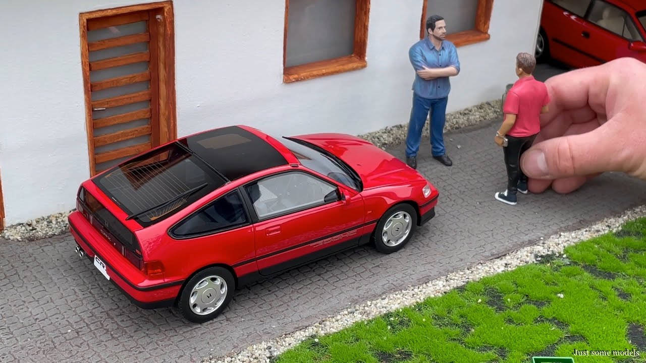 1:18 Honda CR-X II 1.6 Si '88, red - Otto-mobile [Unboxing]