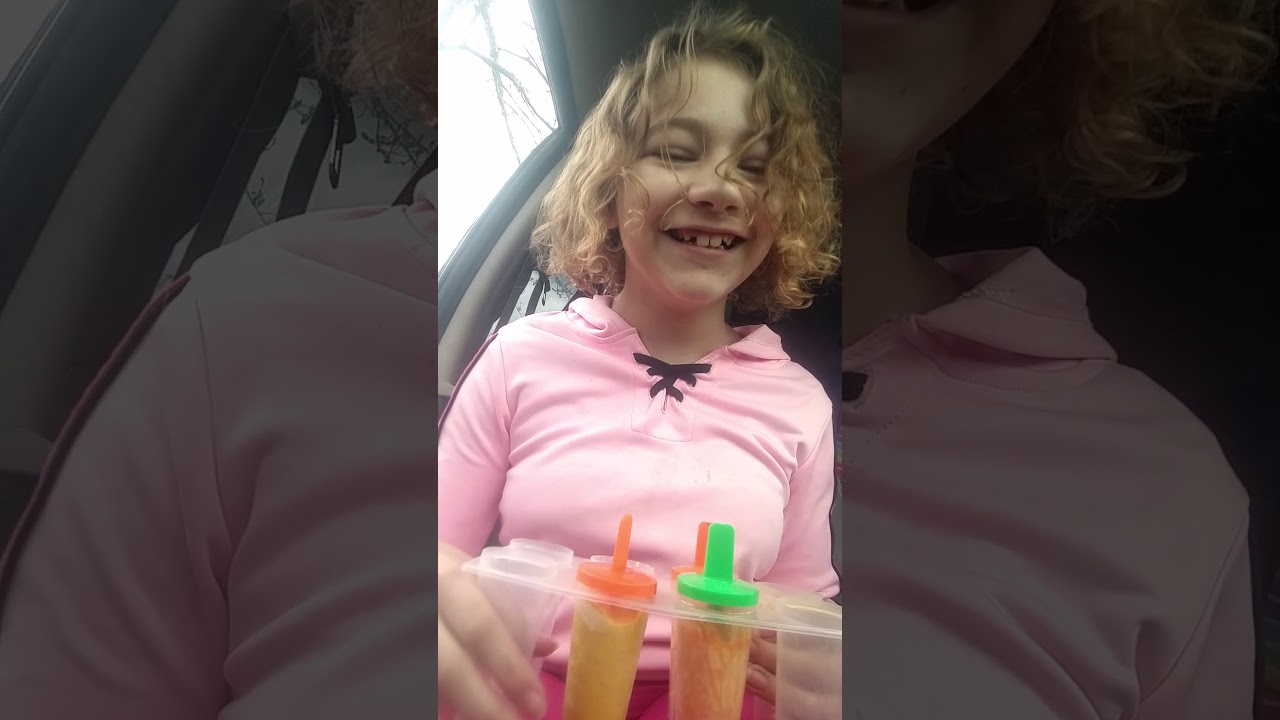 Trying disgusting popsicle flavors 🤢🤢