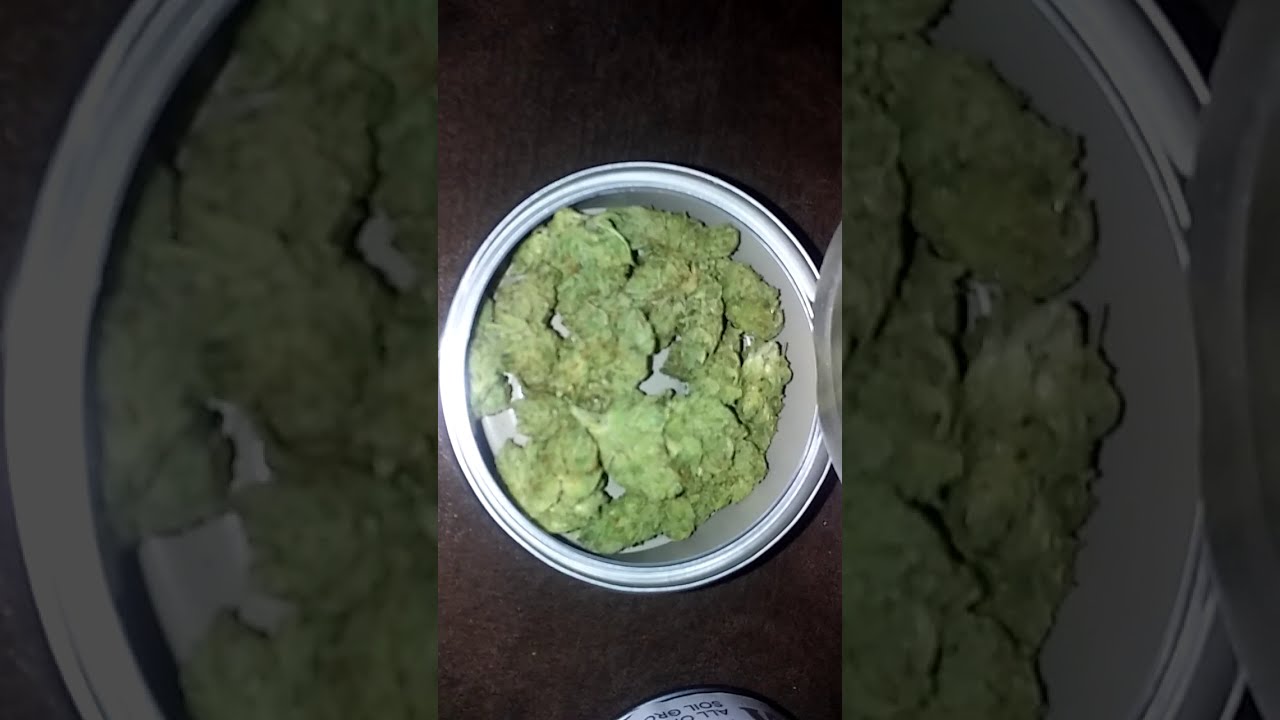 Legal weed unboxing from CO