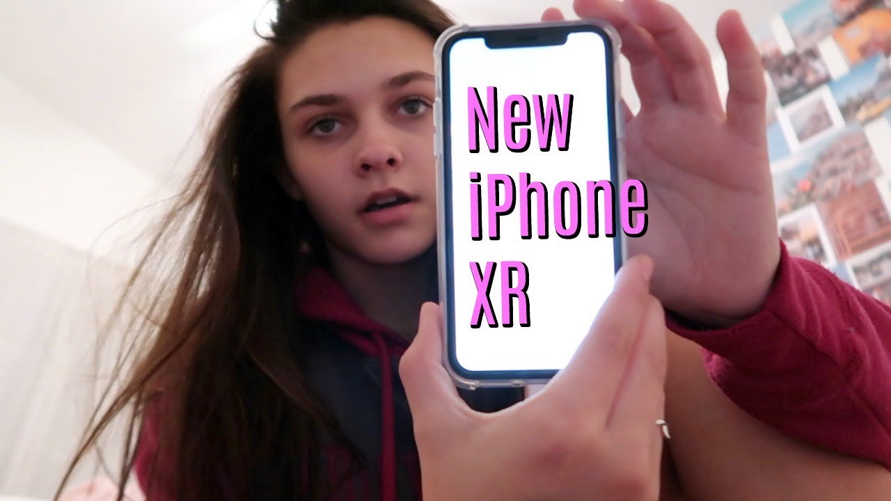 The girls have their new iPhone XR's! Master bathroom and closet tour!