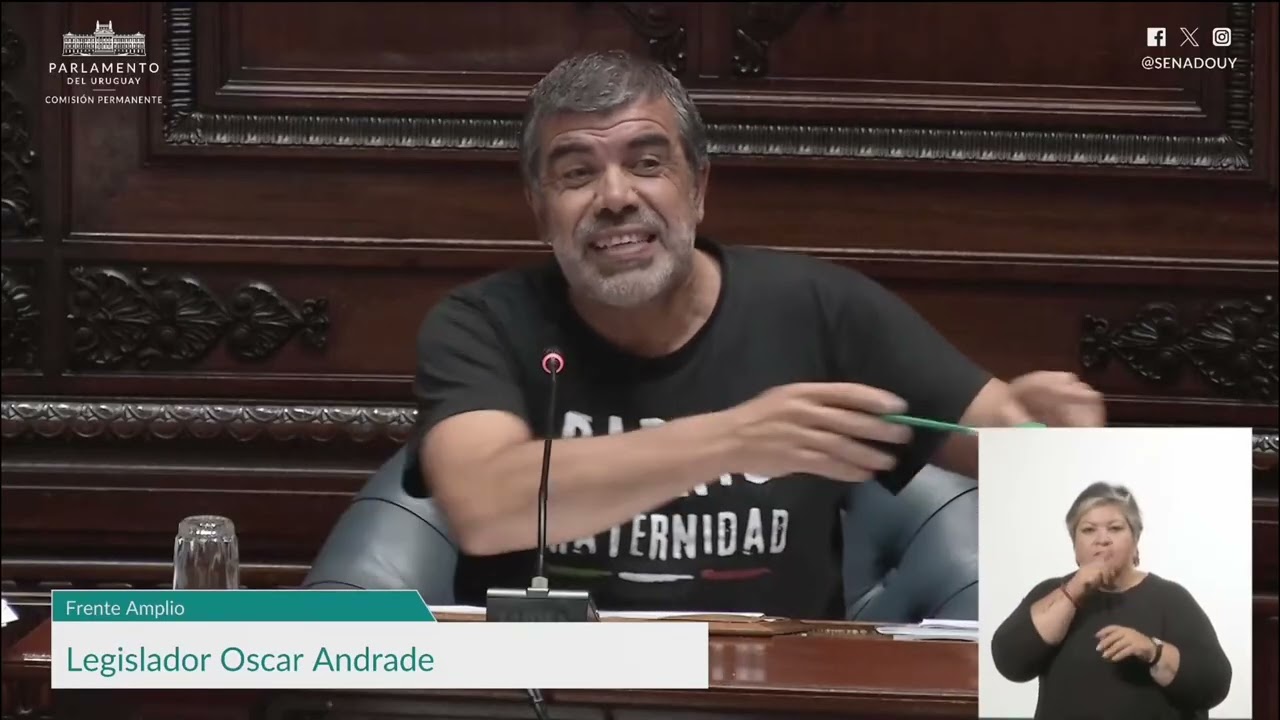 Óscar Andrade: “Esta interpelación no ayuda”