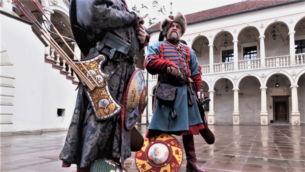 Polska szabla, łuk i kałkan czyli lekka jazda.