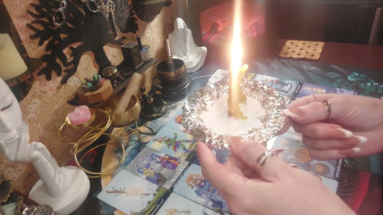 ☎️ ВАМ ЗВОНОК ☎️ От кого и в каком времени расскажут карты... #ВЕДАюща_Я_ВЕДА_ет 🔮🐈‍⬛🌙