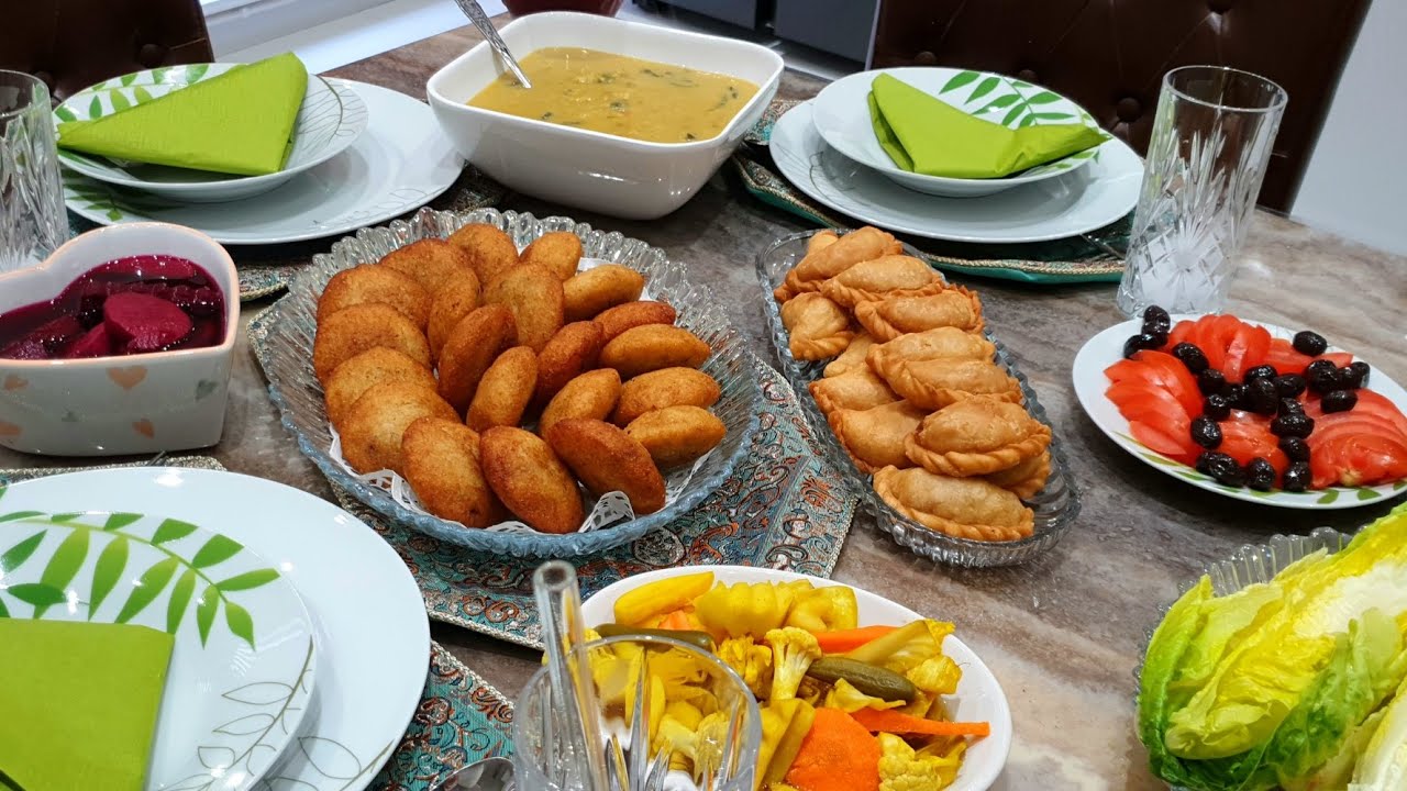 کوبەی بروێش و برنج بە تێکەڵی لەگەڵ شەربەتێکی تەندروست👌💯(كبة جريش بطريقة مختلفة، عصير صحي)