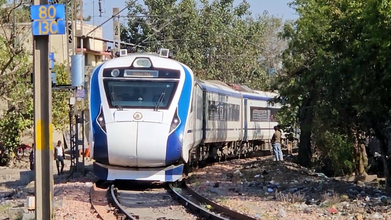 Last Run of Agra Udaipur Vande Bharat Express !!