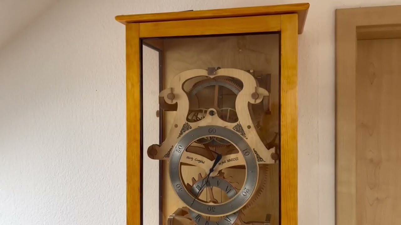 Regulating the wooden grasshopper clock using a timegrapher and remarks on its accuracy