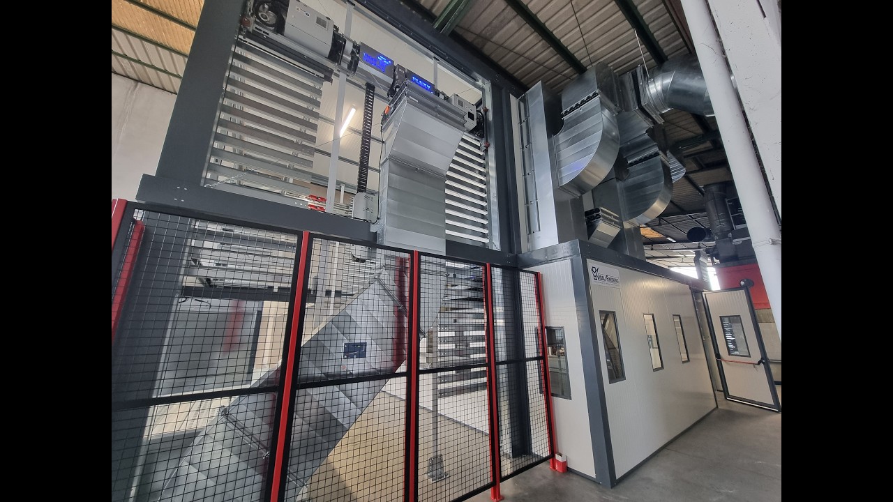 VIDALI FINISHING: Magazzino automatico per verniciatura orizzontale Mod. Flexy