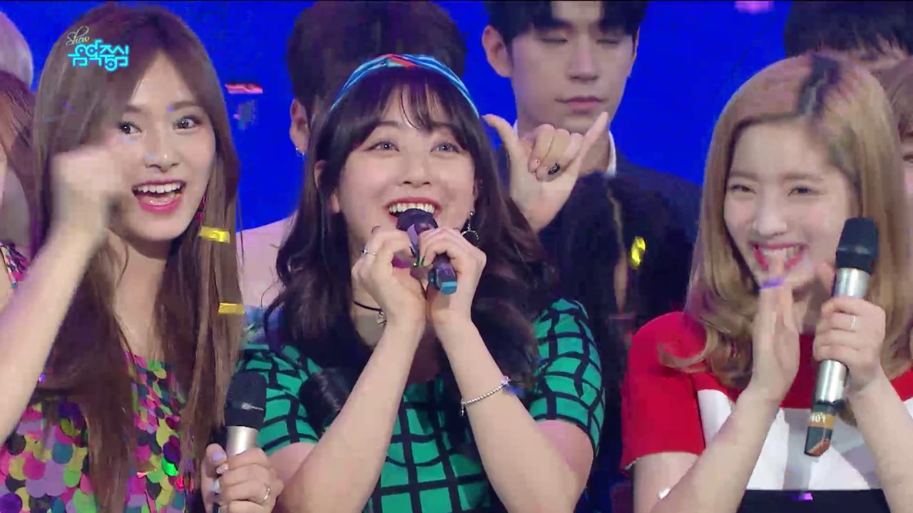 【TVPP】 TWICE - Winner ceremony, 트와이스 - 1위 수상 소감 @ Show Music core