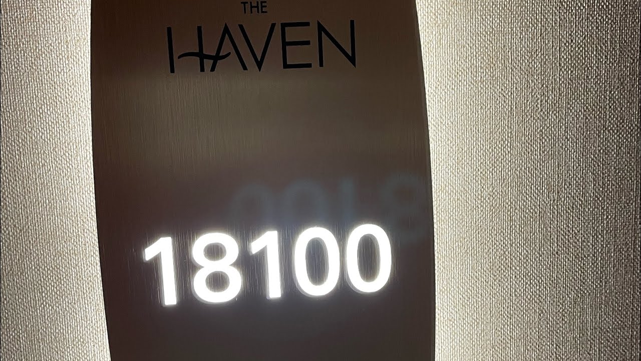 Deluxe Owners Suite on NCL Encore suite 18100