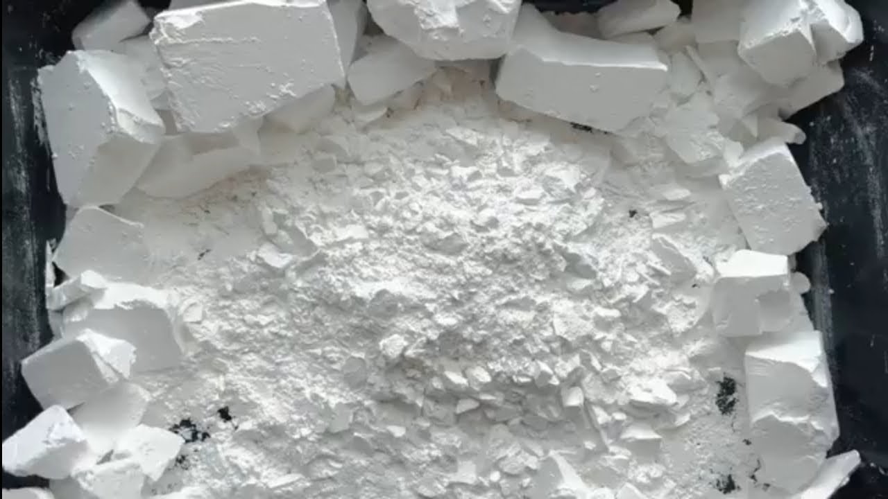 Melting Bsn chalk crush||ader gym chalk||oddly satisfying||compilation||chalky bliss editzz||