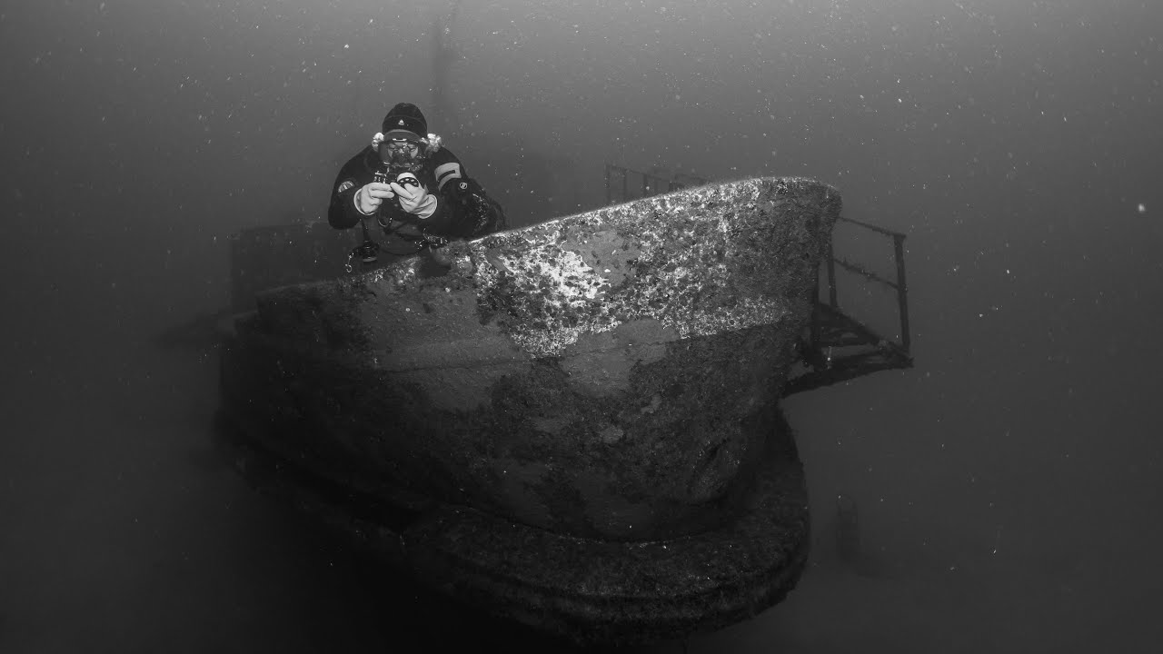 Sidemount on Gozo - Caves, Wrecks, Cracks and Swim Throughs - Part 1