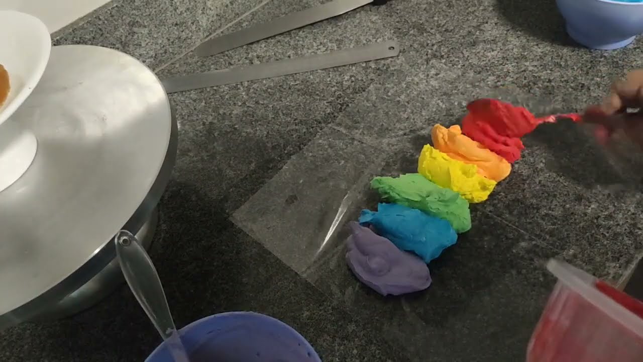 BOLO ARCO-ÍRIS | USANDO APENAS 1 BICO | LORENA GONTIJO