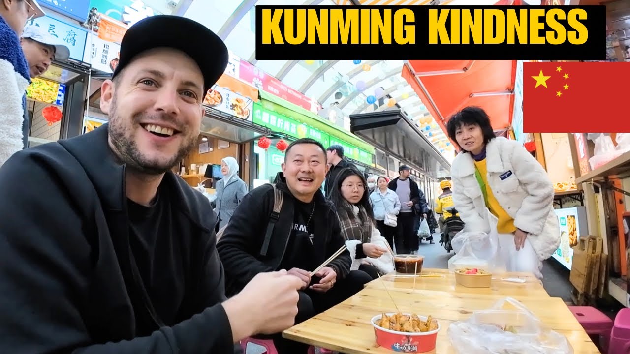Shocked How Chinese Family Treat Foreigners in Kunming China 🇨🇳