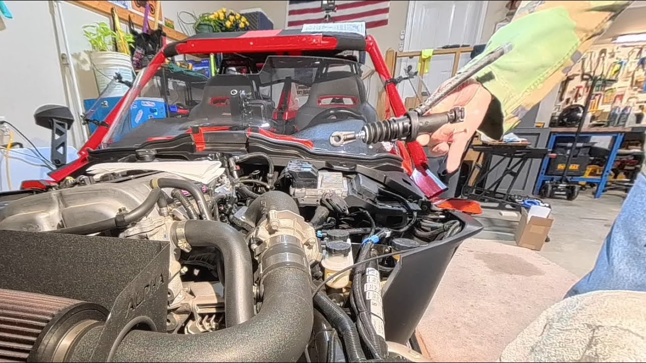 Clutch Master Cylinder Replace Polaris Slingshot 2015-2019