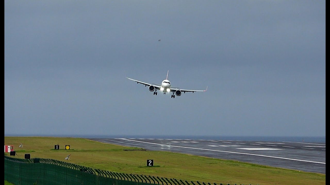 ⚠️ “Downdraft on Final” – Airbus A321NX Performs Go-Around at Lajes
