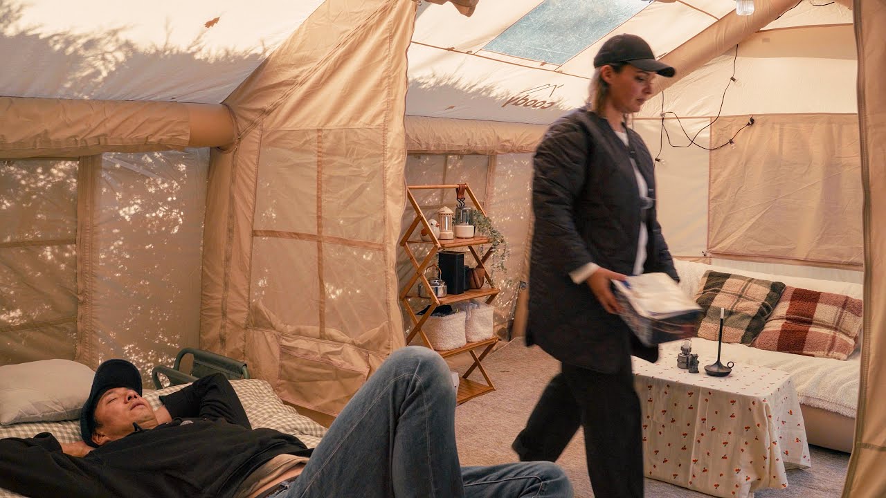Camping in comfort. This cozy XXL air tent setup will make you rethink camping ! 🏕️