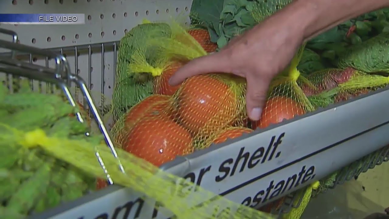 Food banks urge leaders to fund program providing fresh produce to New Mexicans