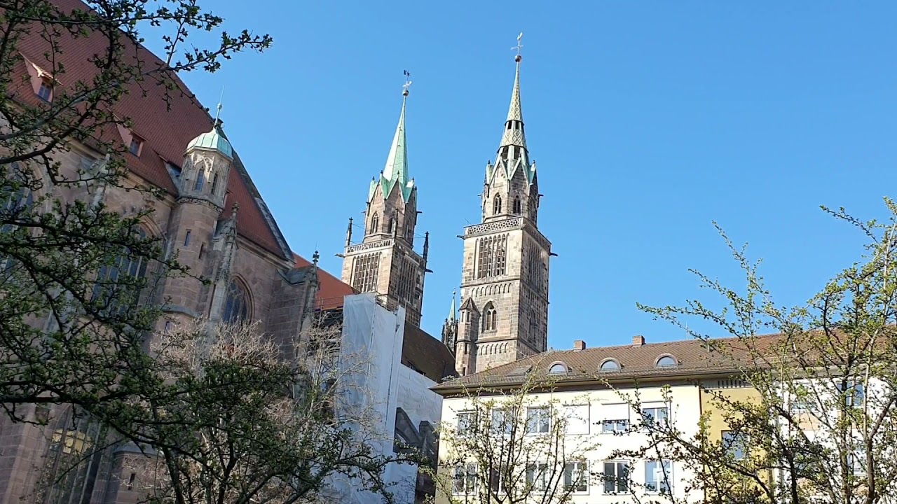 Nürnberg (N) Altstadt evang. Lorenzkirche : Festgeläut mal anders (Schreckläuten)