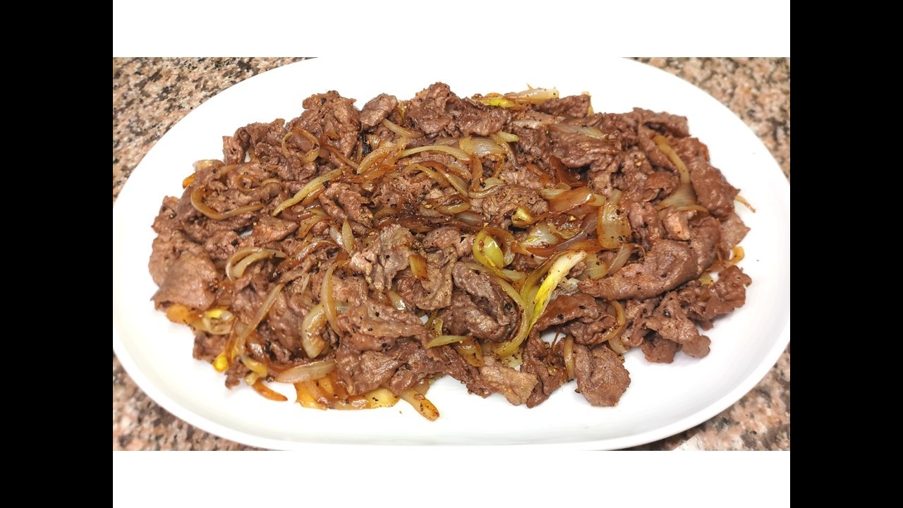 Carpaccio de bœuf aux oignons/Carpaccio de vită cu ceapă/Beef Carpaccio with Onions/Говядина с луком