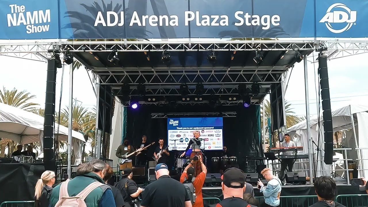 Macy Kate LIVE at NAMM 2022 [Part 4]