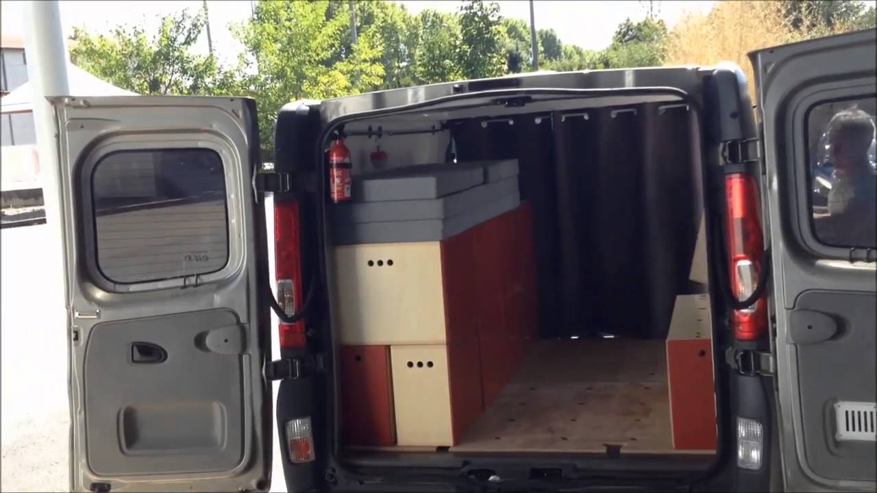 CoMBEING Kit fourgon loisirs amovible et transformable