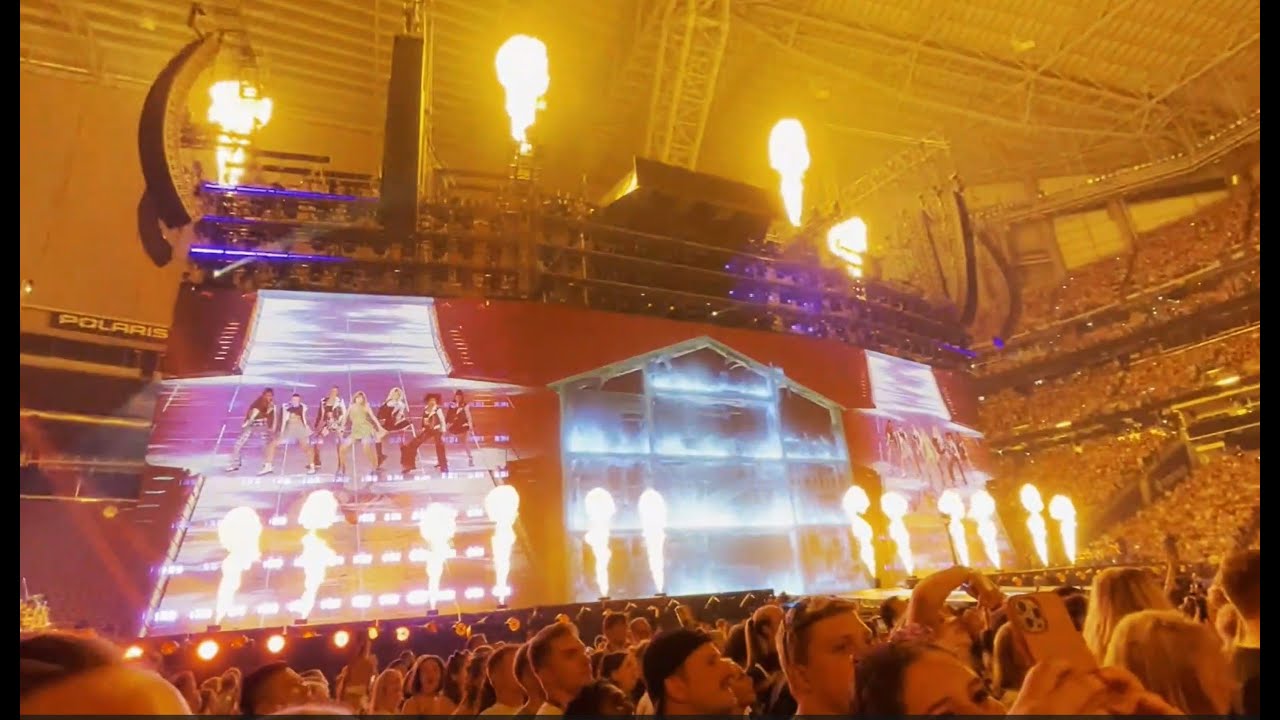 Taylor Swift Eras Tour-Minneapolis-