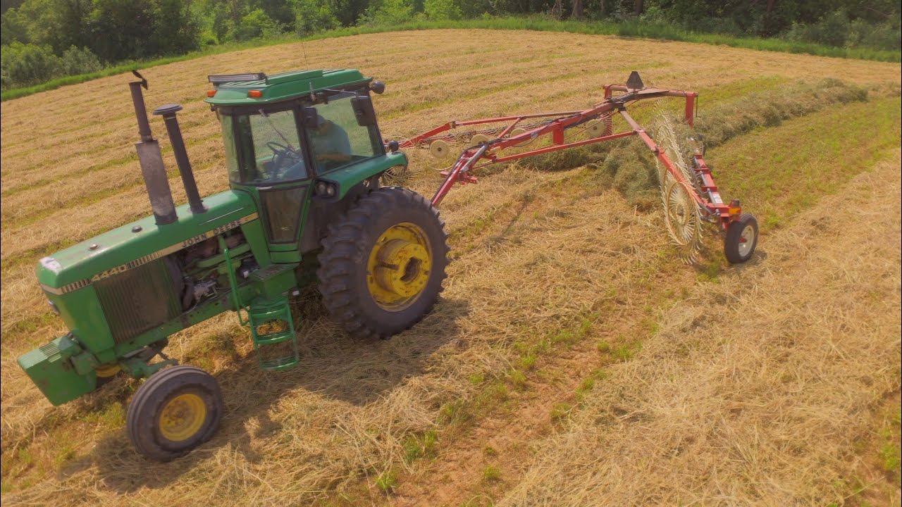Raking 1st Crop Hay - JD 4440 & H&S Wheel Rake