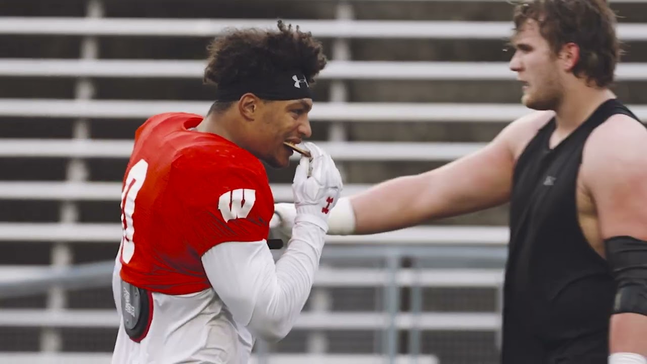 Wisconsin Football: (WI)red with Braelon Allen