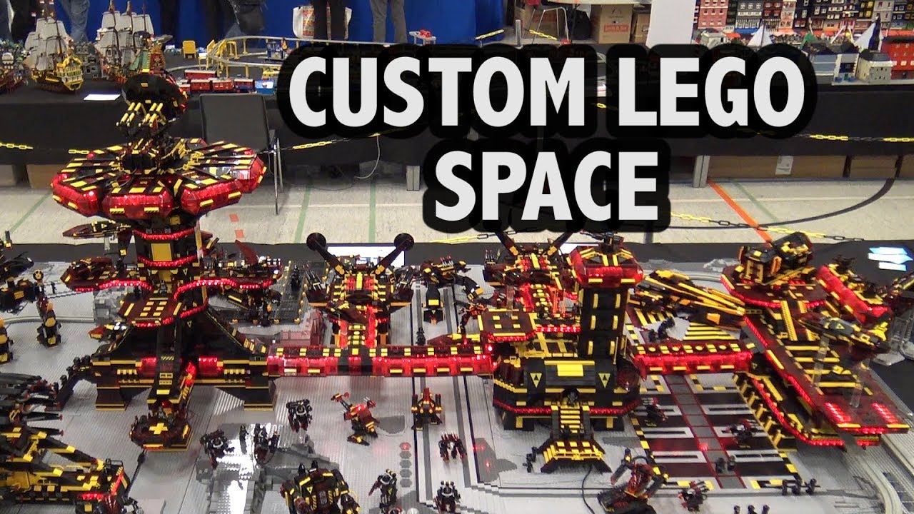 Giant LEGO Blacktron Space Base | Skaerbaek Fan Weekend 2017