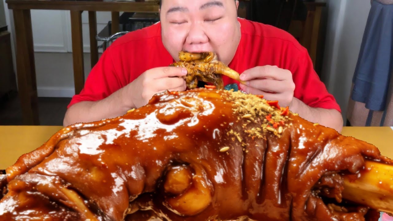 【大胃王挑戰】挑戰吃北京胡辣羊蹄！滿滿一大盆堆成山，咬下去軟爛脫骨吃得滿嘴流油｜Food Challenge【櫻木花胖】