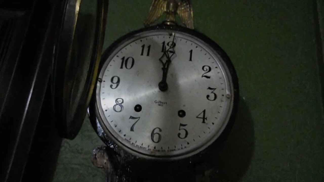 DSCN1831Wound Wall Gong Clock, 30.5