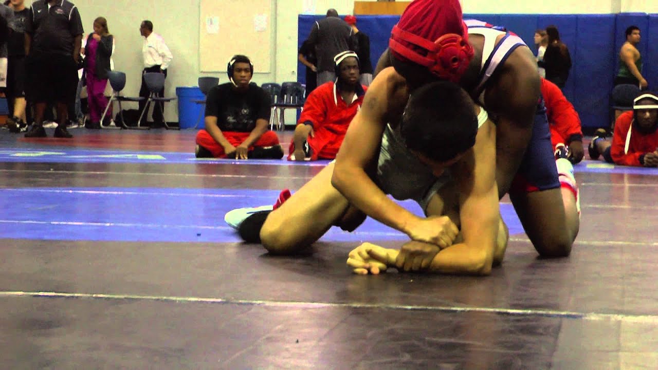 2012-11-30 - 12  Tianna Micklewhite Miramar Wrestler  FeMALE VS Flanagan 126LBS