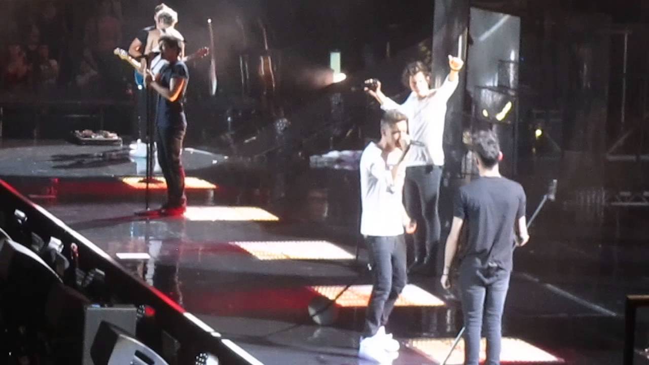 Rock Me - One Direction - Toronto July 9, 2013