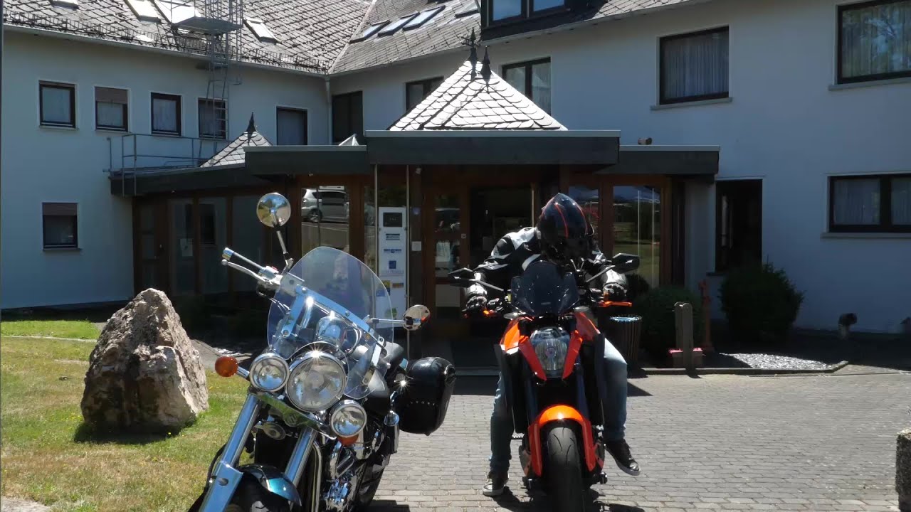 Motorrad Tourenfilm - Landhotel Karrenberg im Hunsrück