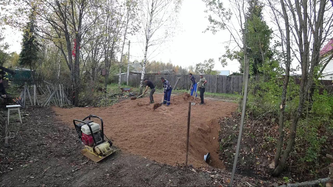 Сделал заезд на участок