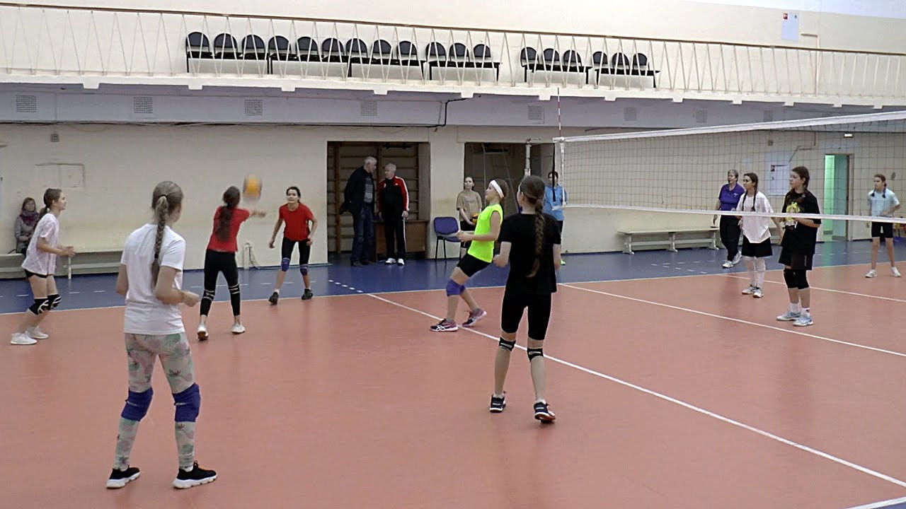 Волейбол. Олимпийский чемпион Александр Юрьевич Ермилов в гостях в спортивной школе #2