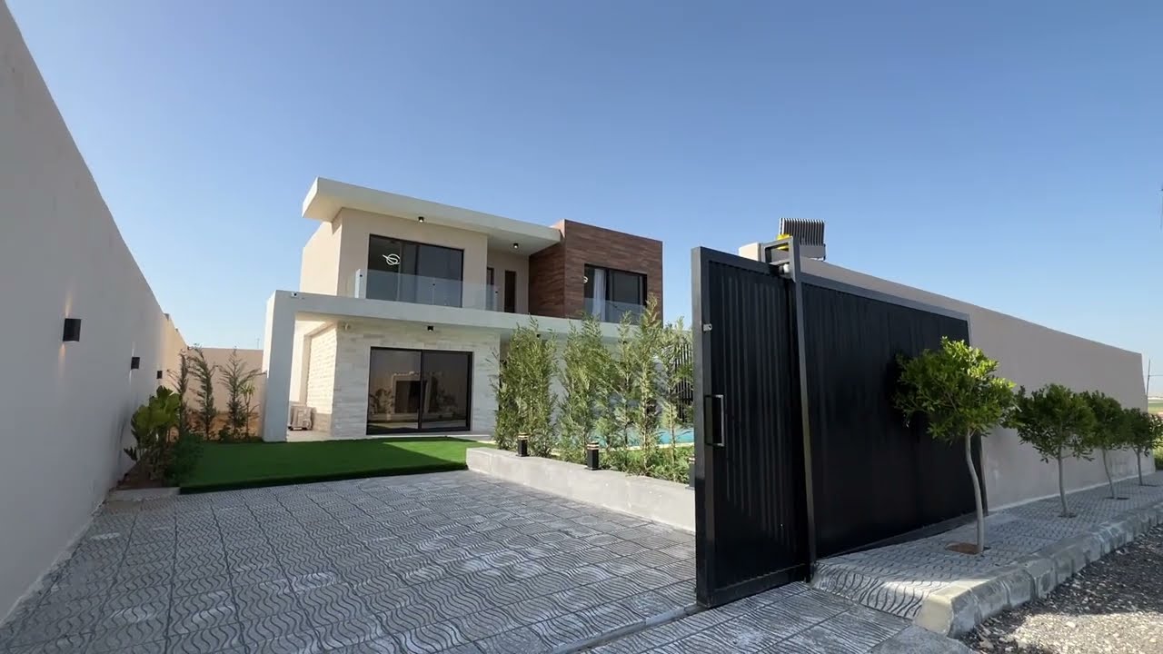 فيلا مستقلة مفروشة للبيع في عمان - طريق المطار بمساحة ارض 500م