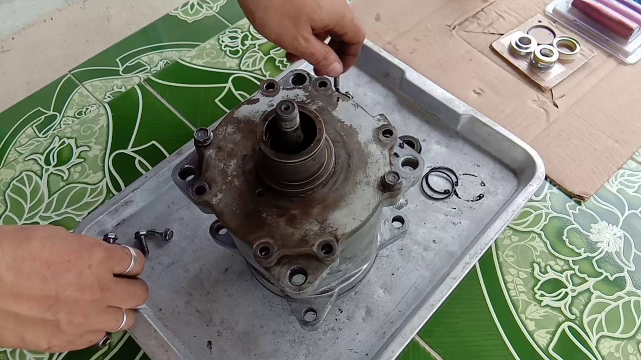 ซ่อมคอมฯแอร์รถยนต์/ซีลคอมฯรั่ว/ถอดเปลี่ยนซีลคอมฯแอร์