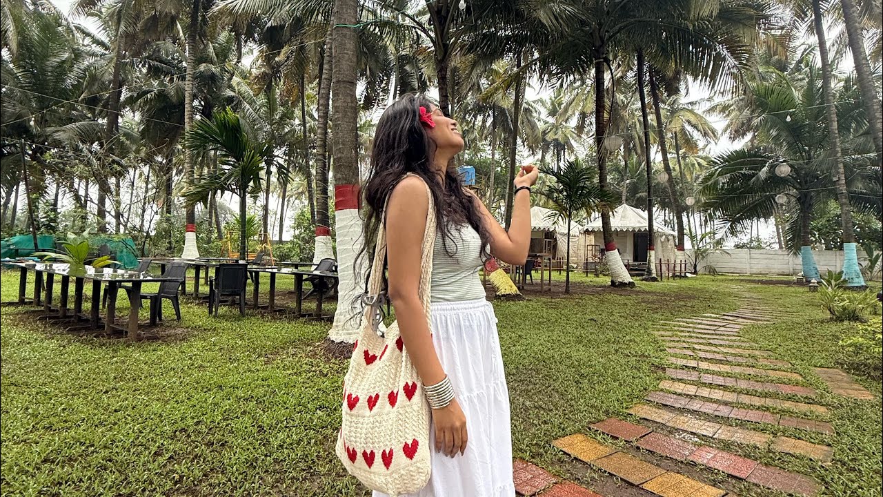 I celebrated my birthday in Alibaug|Saniya hendre|Vlog No 9