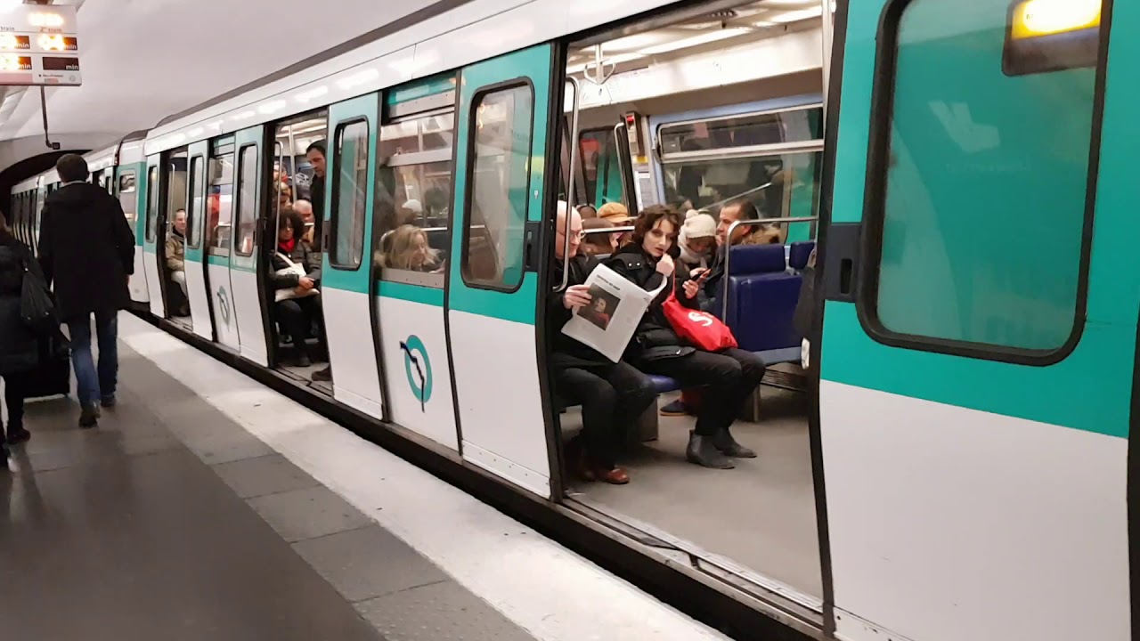 Ligne 7 : Départ du MF 77 Tranche 7 (190) à la station Poissonière en direction d'Ivry
