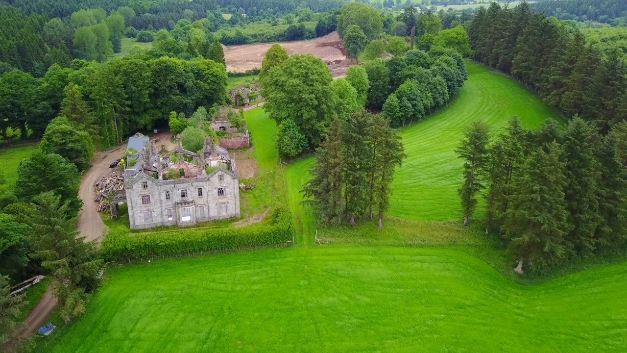 Favour Royal Manor