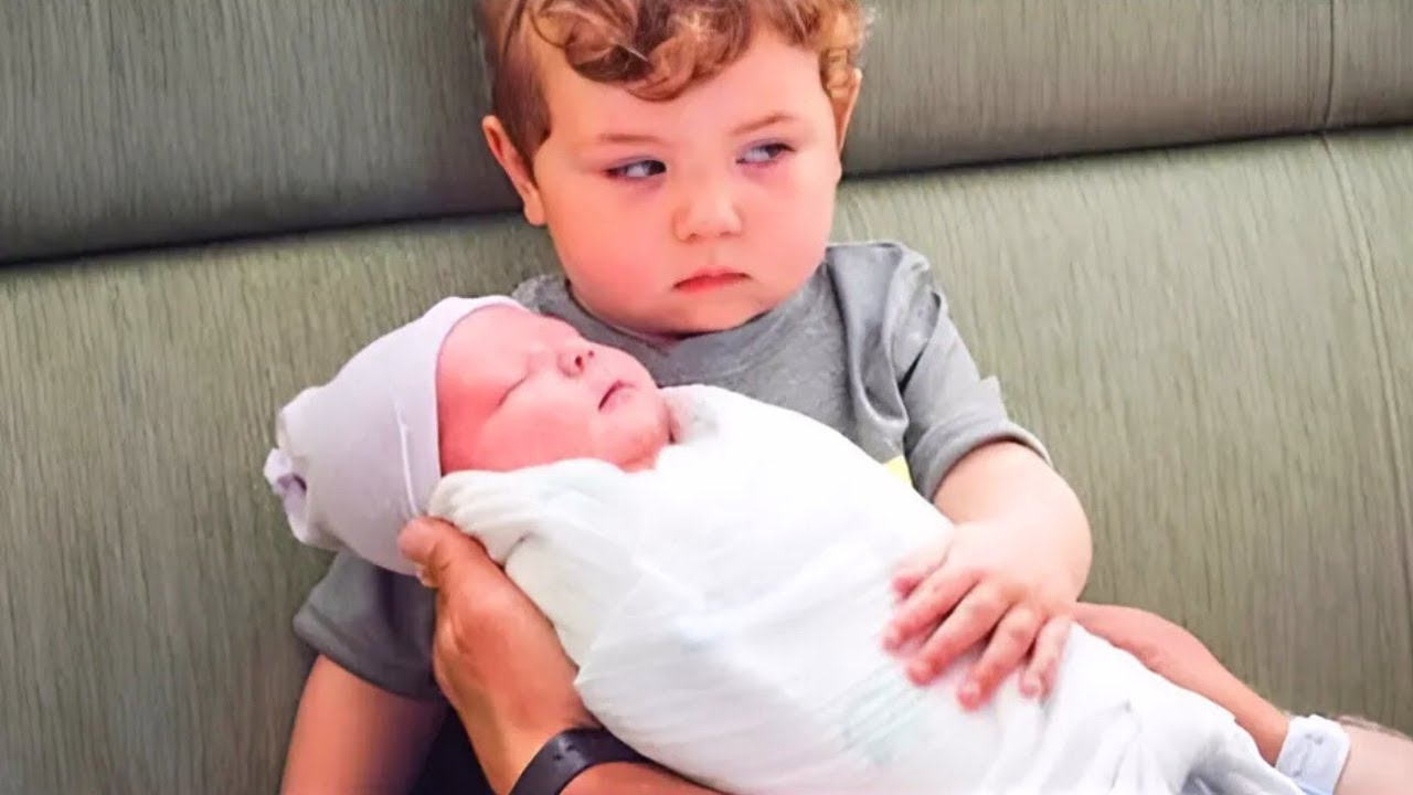 When Sibling and Baby Bonding Gone Wrong!! - Funny Baby Videos