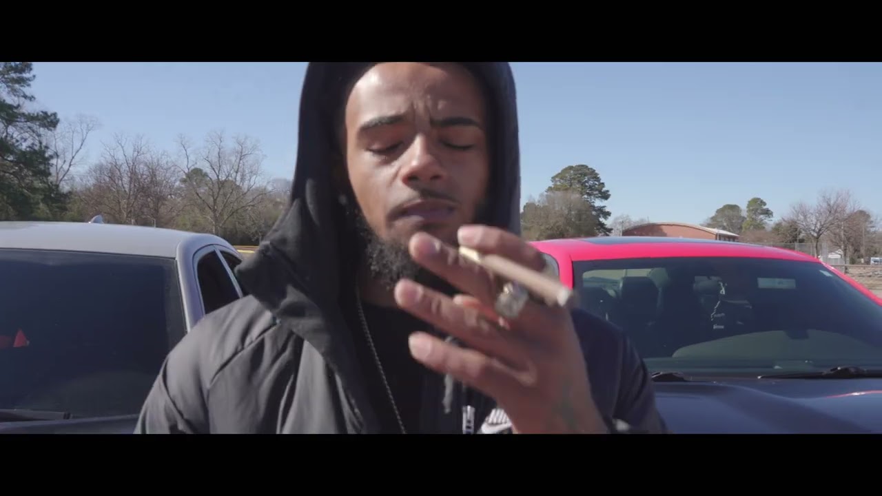 Fat Genie ft. 2TurnT Blood Diamonds (official video)
