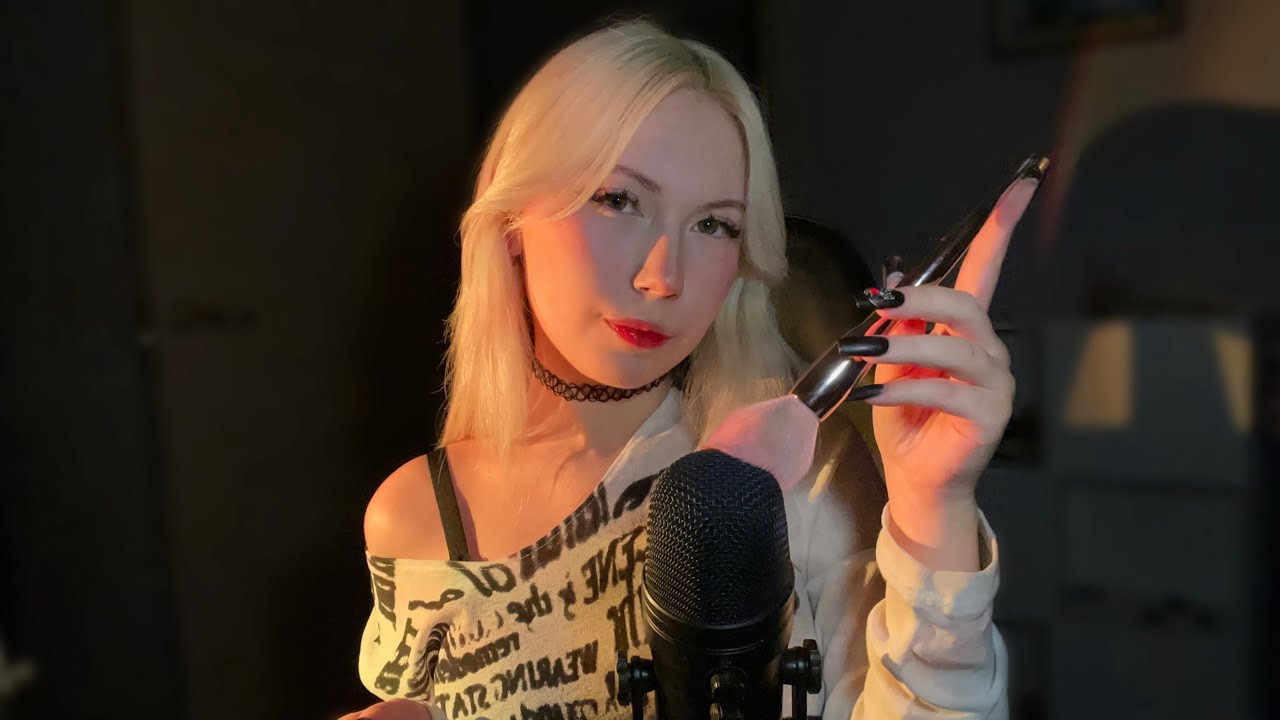 ASMR Я буду ШЕПТАТЬ тебе С УШКА НА УШКО, пока ты не уснёшь + кисточка, звуки рта, мокрые звуки рук 