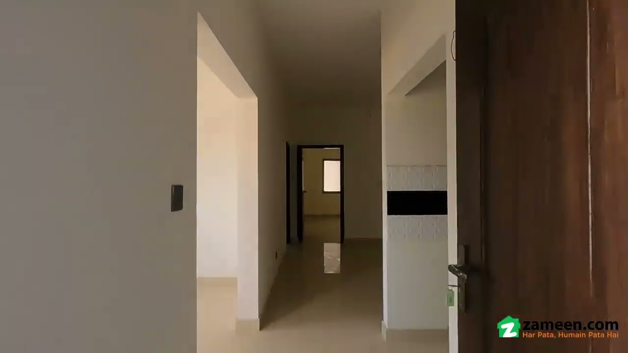 133 SQYD FLAT FOR SALE IN BLOCK 1 CLIFTON KARACHI