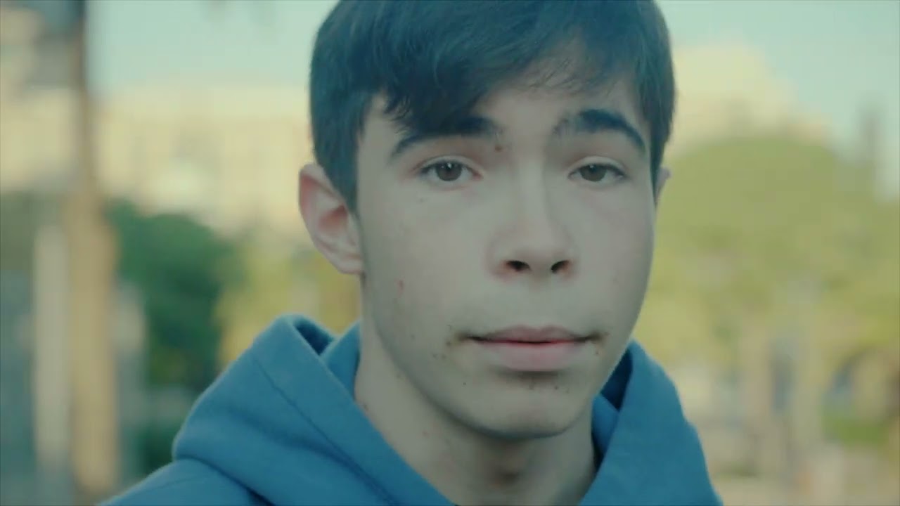 Tornar a comen&ccedil;ar (VIDEOCLIP OFICIAL)