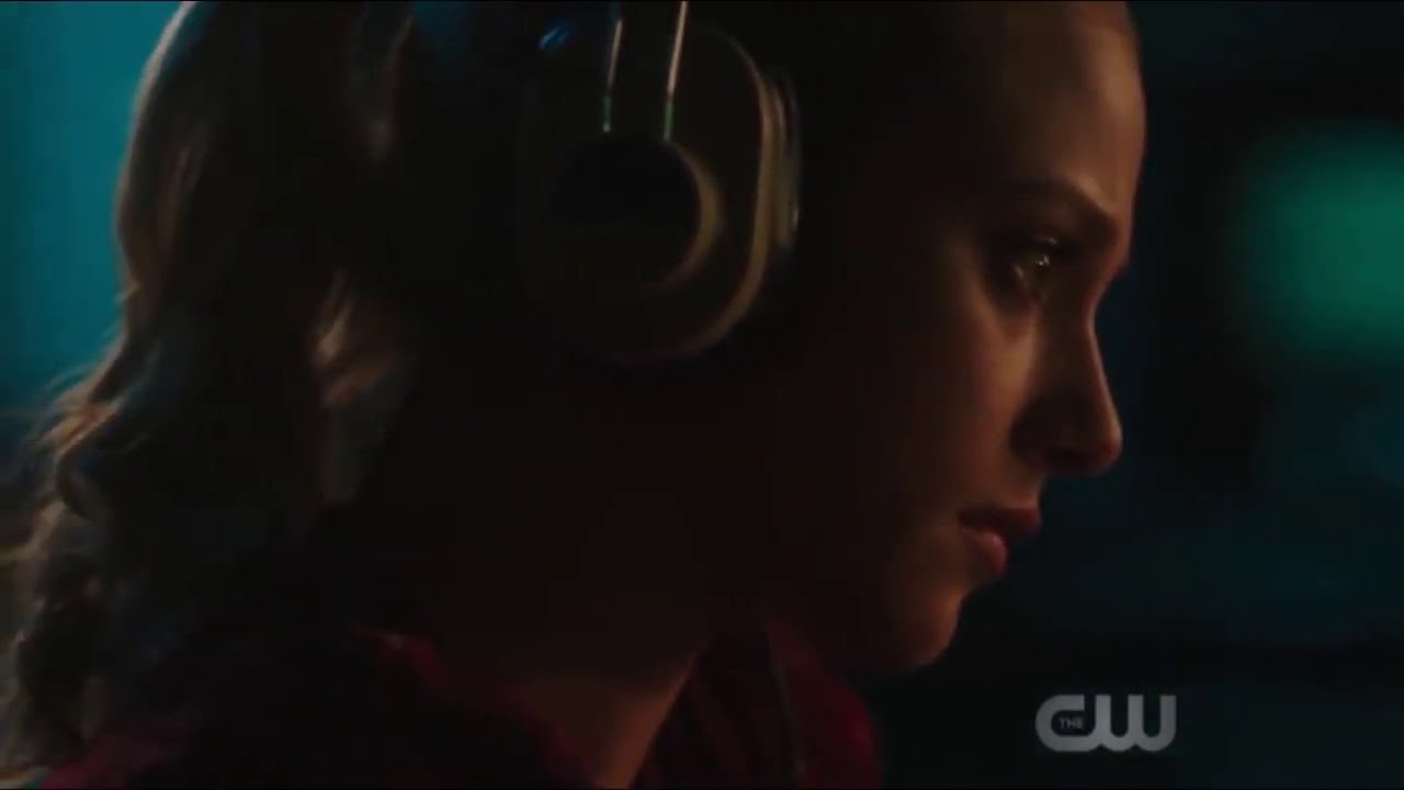 Riverdale 3x18   Betty warns Evelyn (One of my favorite scenes