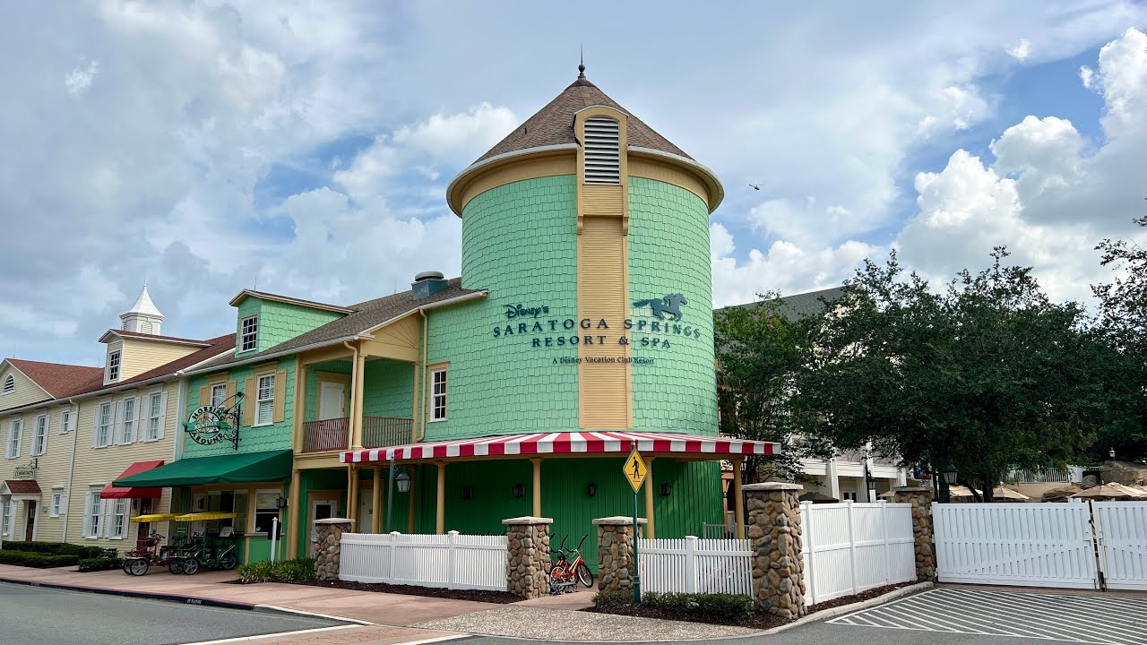 Our Full Tour of Disney's Saratoga Springs Resort | Huge 2 Bedroom Villa Room