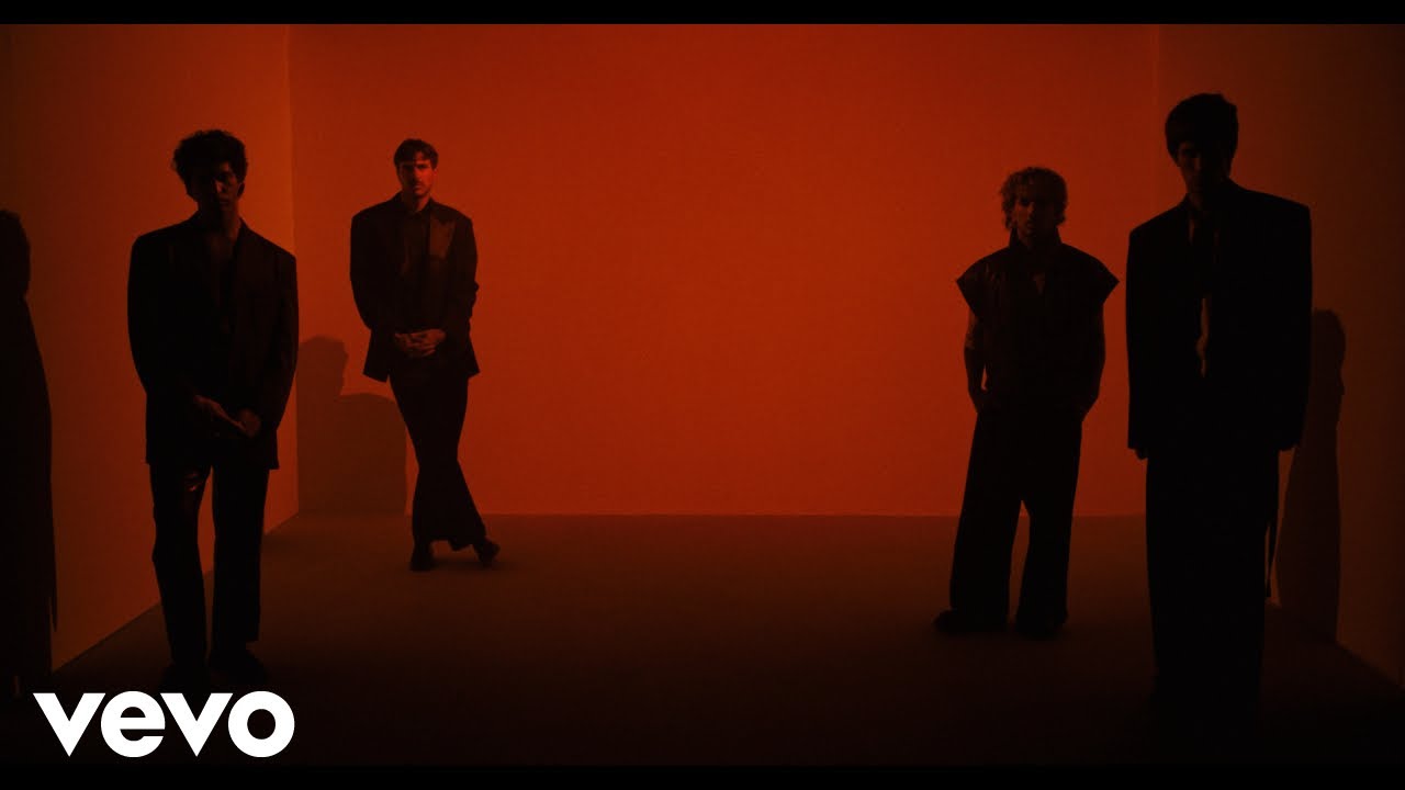 Silvestre y La Naranja - YO TE SIGO (Visualizer)